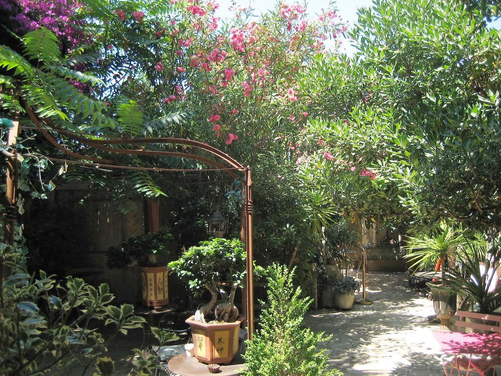 Villa Nina Juan-les-Pins Eksteriør billede